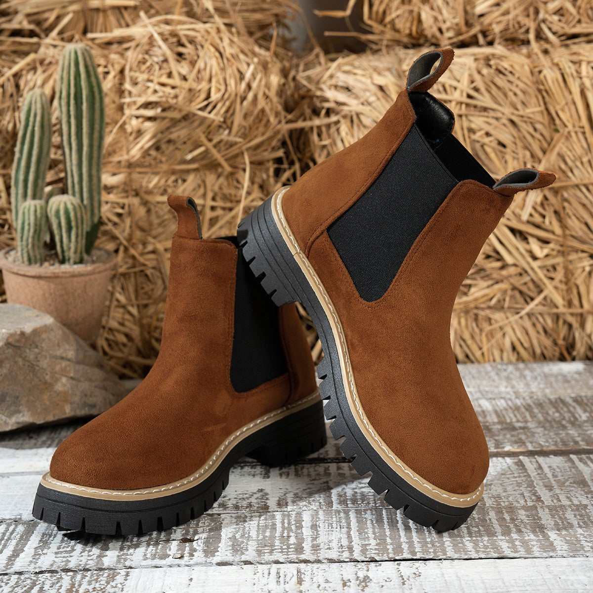 Celeste ~ Elegante und bequeme Stiefeletten