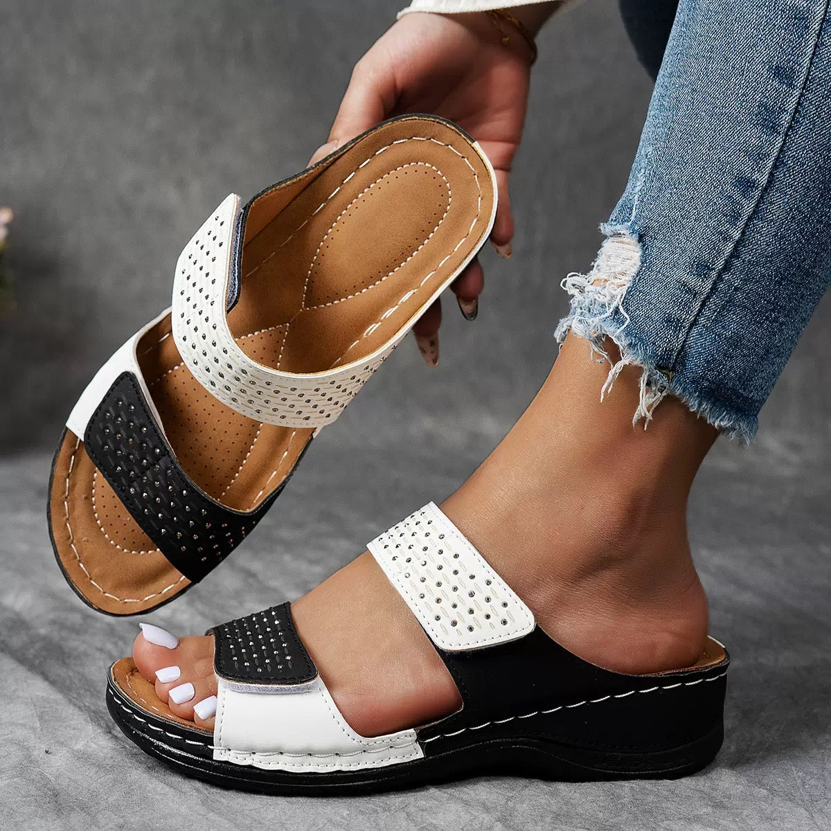 Ortholuxe – Atmungsaktive Orthopädische Slip-In Sandalen für Damen